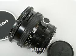 Objectif PC-NIKKOR 28mm f/4 28mm 1 Version No. 176181 Objectif à décentrement en excellent état
